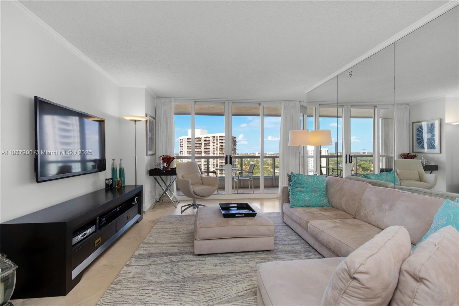 Property Photo: 21055 Yacht Club Dr 1504 FL 33180