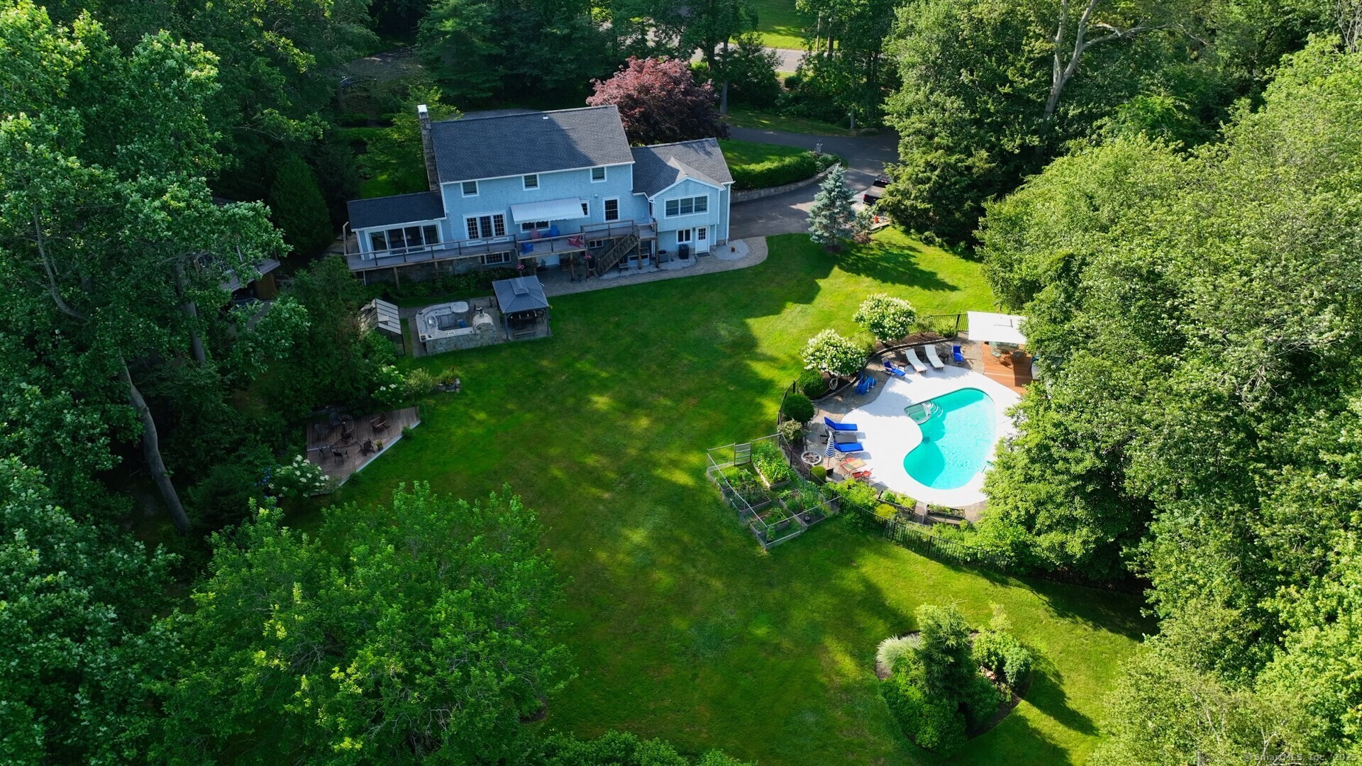 Property Photo: 101 Golden Hill Street CT 06611