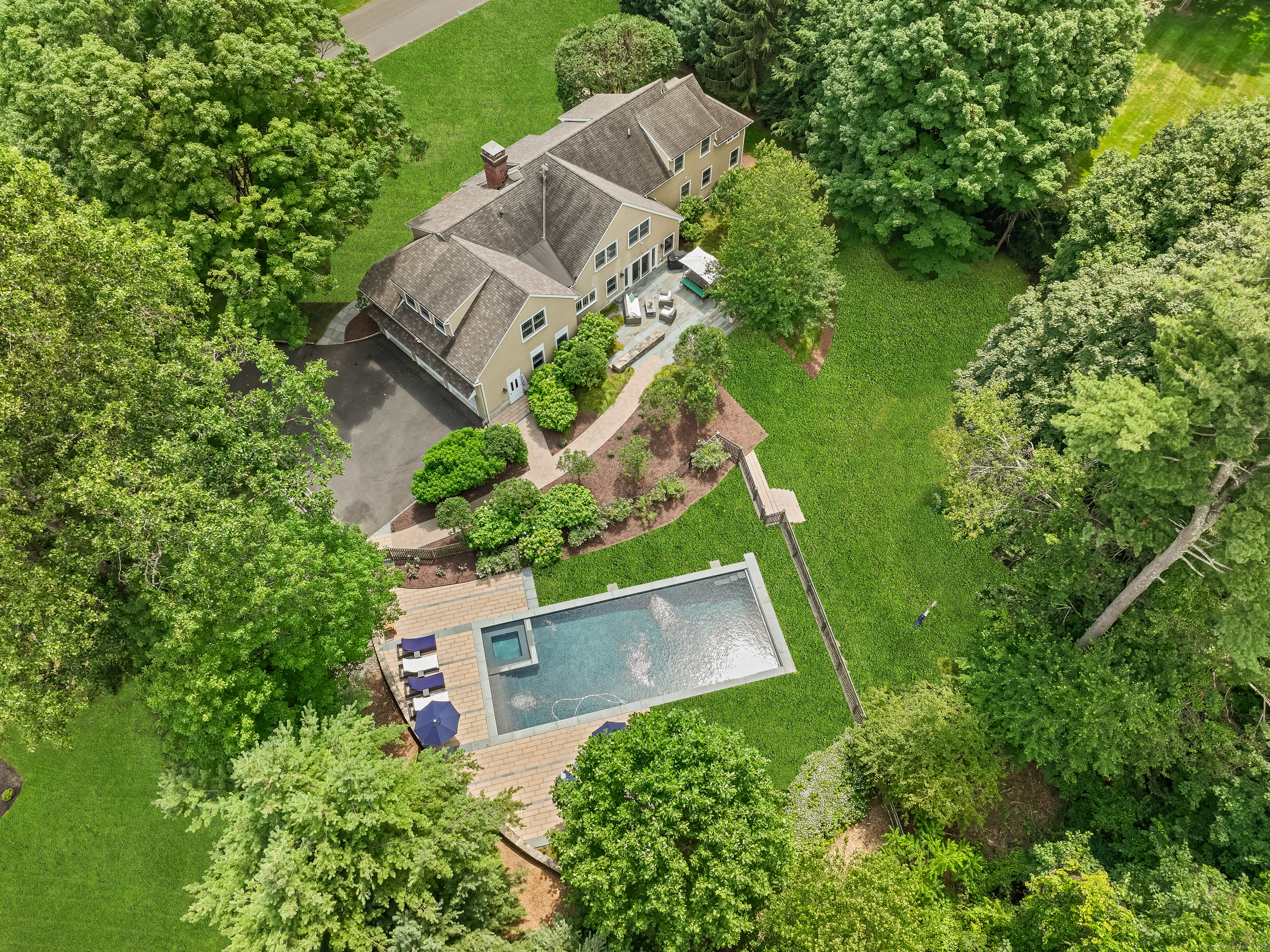 Property Photo: 4 Reimer Road CT 06880