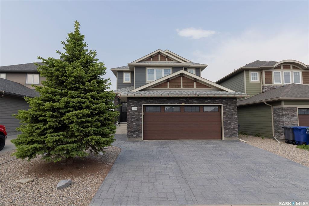 Property Photo: 1118 Denham Rise SK S7R 0B2