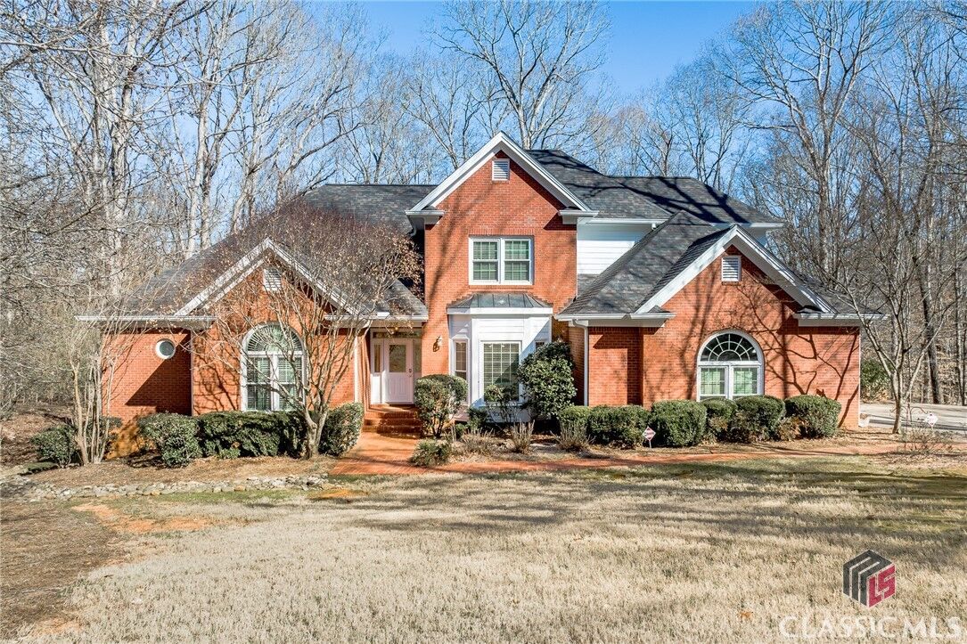 Property Photo: 218 Thornhill Drive GA 30607