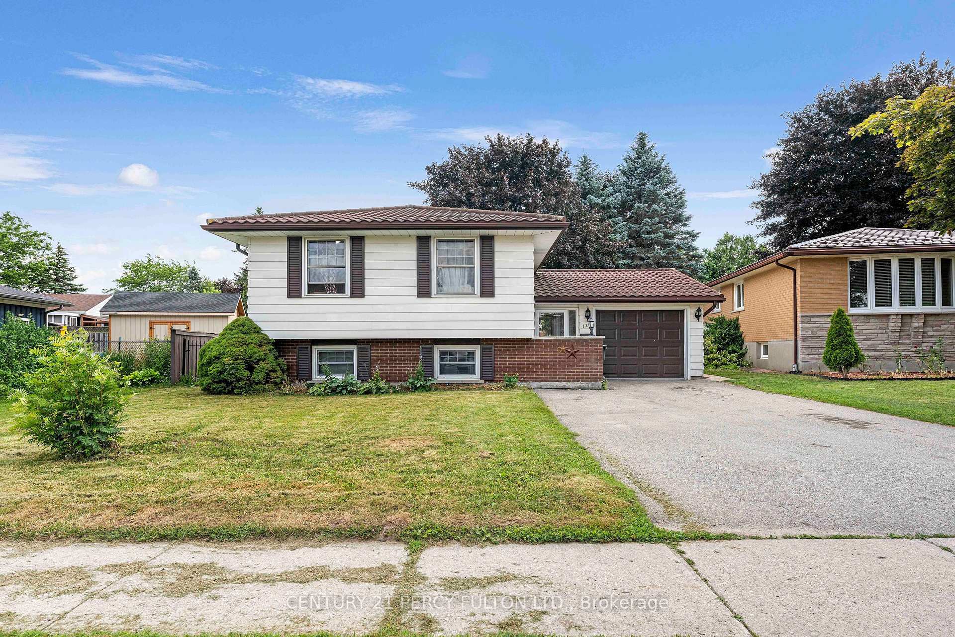 Property Photo: 125 Brant Avenue Main Floor ON N1E 1G4