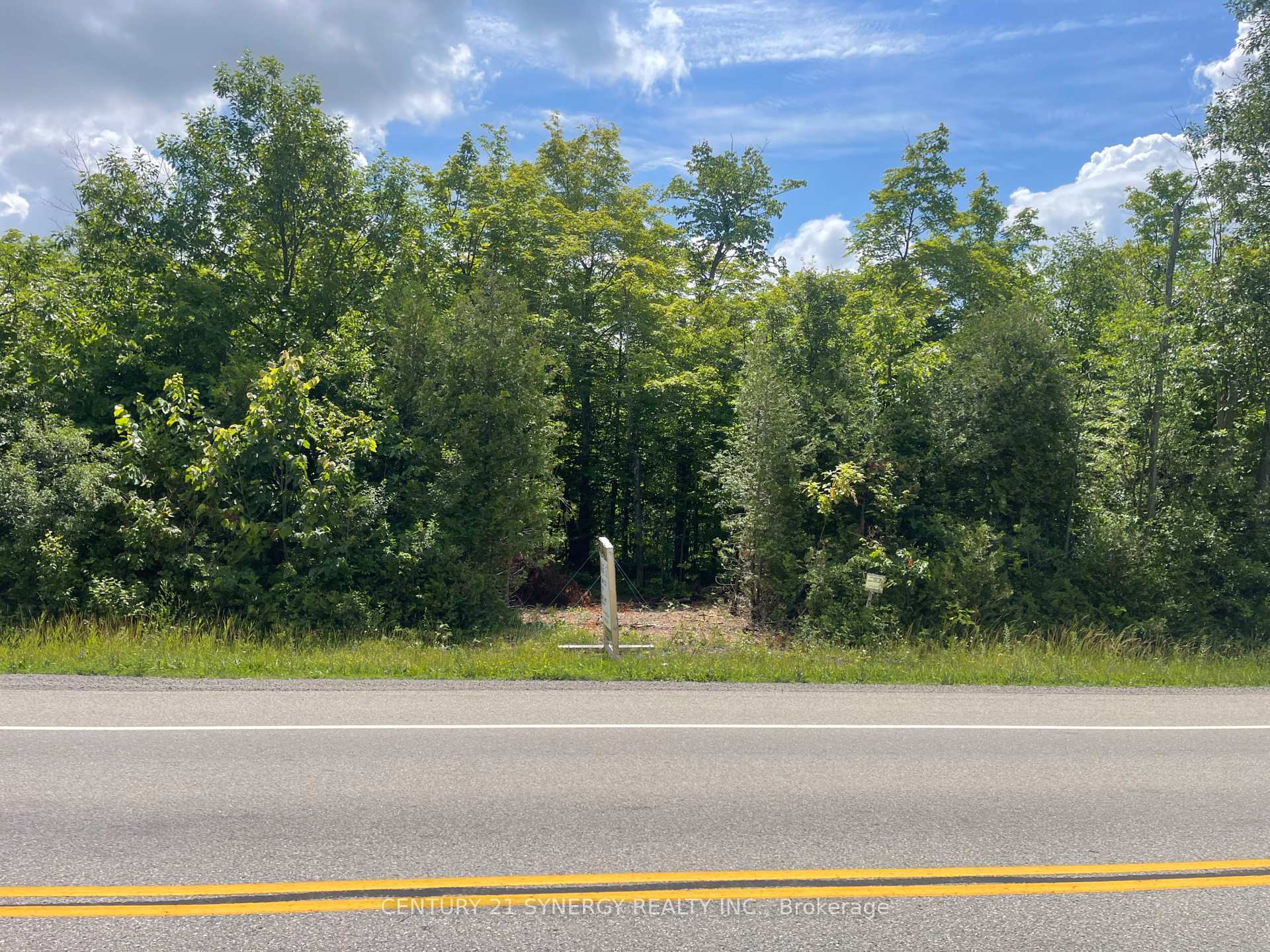 Property Photo:  6710 B Roger Stevens Drive E  ON K7A 5B8 