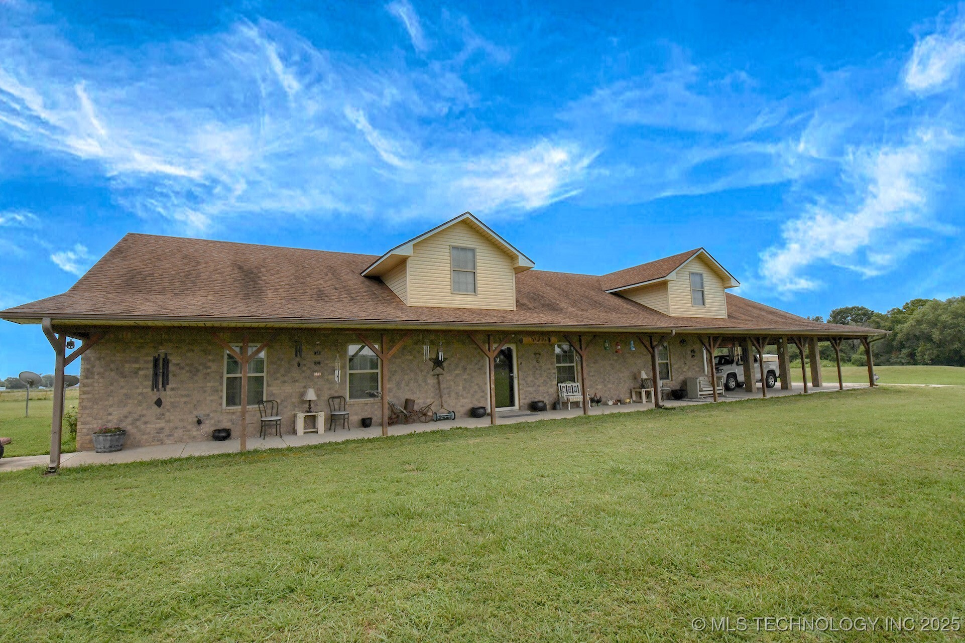 Property Photo: 466758 Highway 101 OK 74955
