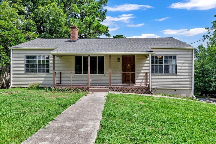 Property Photo: 400 W 14th St AL 35501