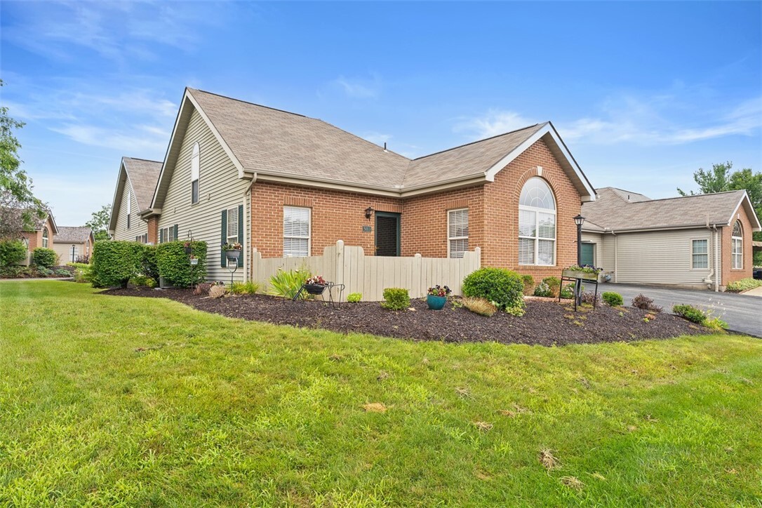 Property Photo: 5113 Polo Fields Dr PA 15044