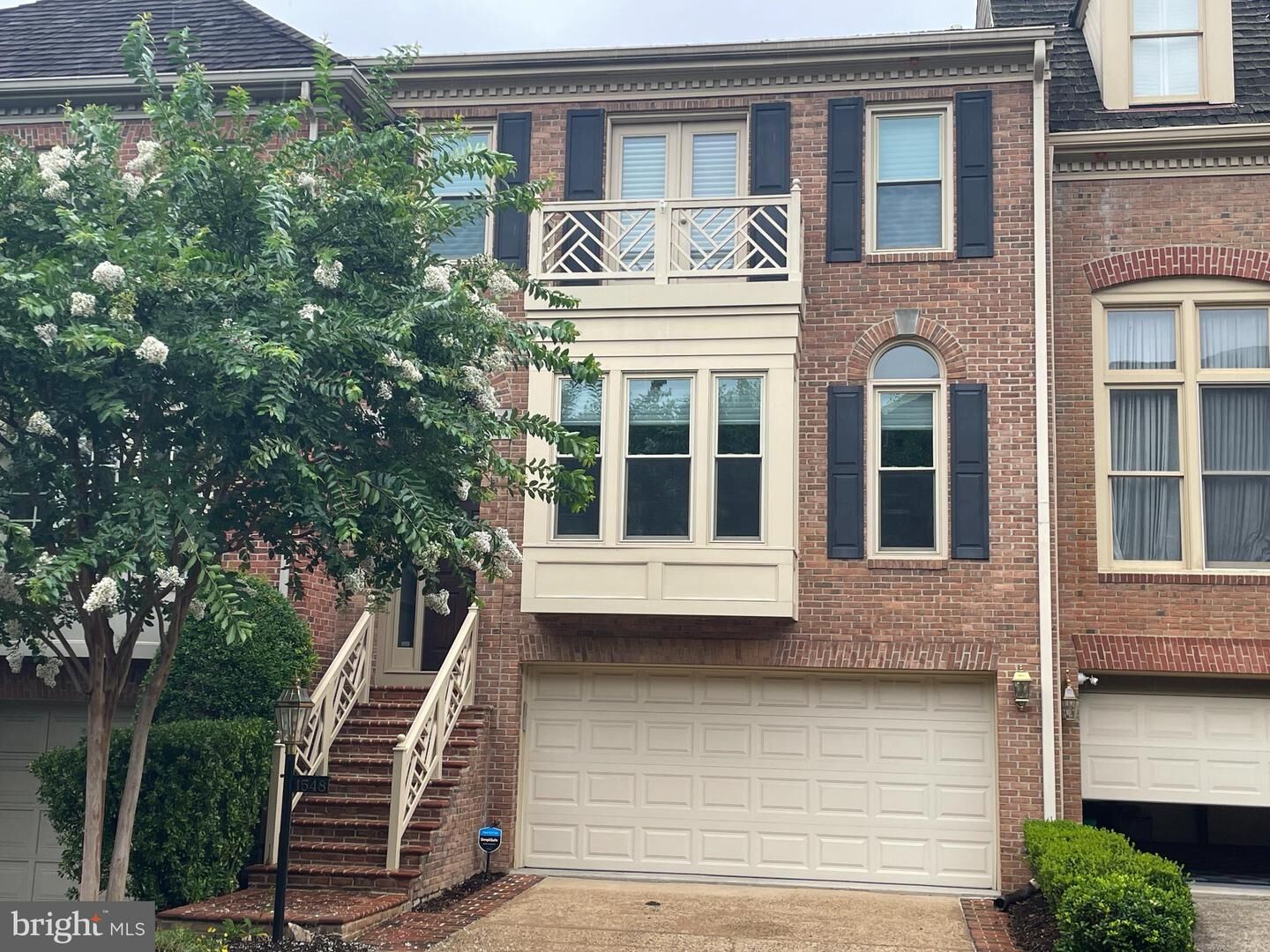 Property Photo:  1548 Hampton Hill Circle  VA 22101 