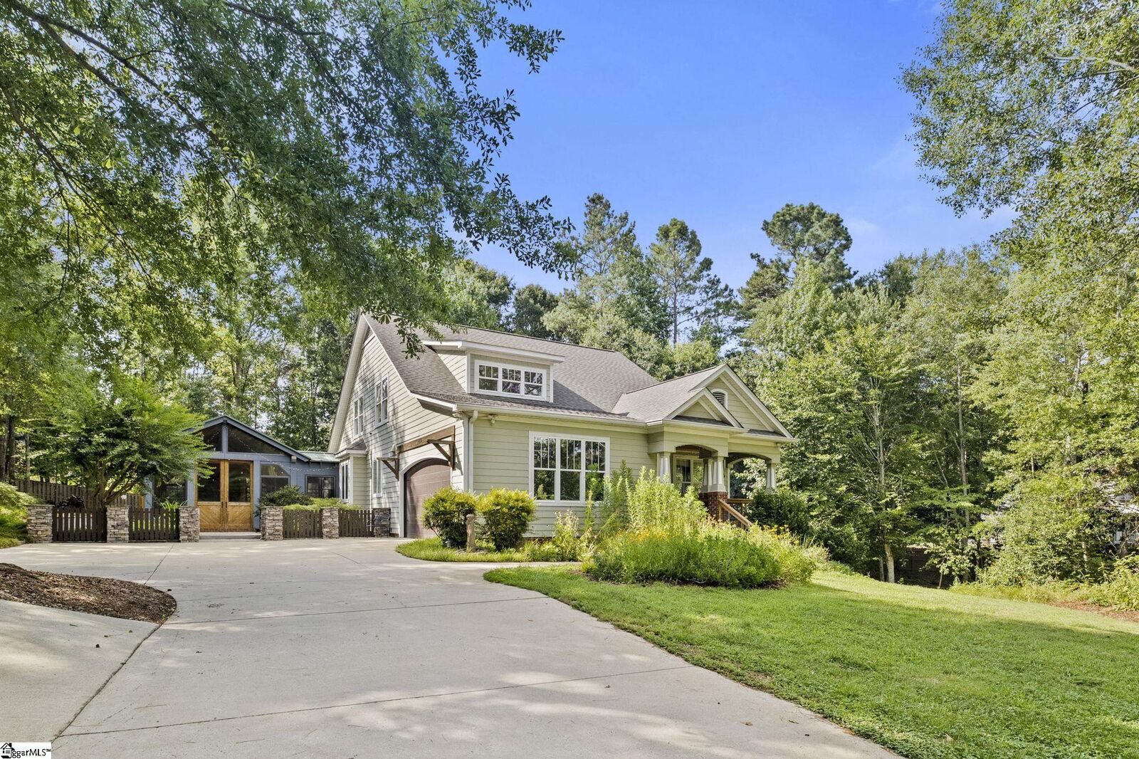 Property Photo: 109 Shoals Road SC 29651