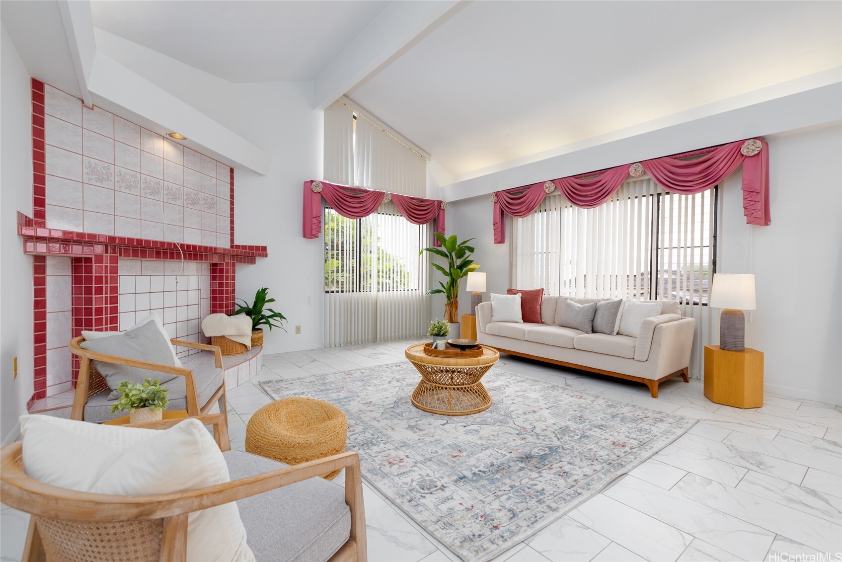Property Photo: 98-827 Ainanui Loop HI 96701