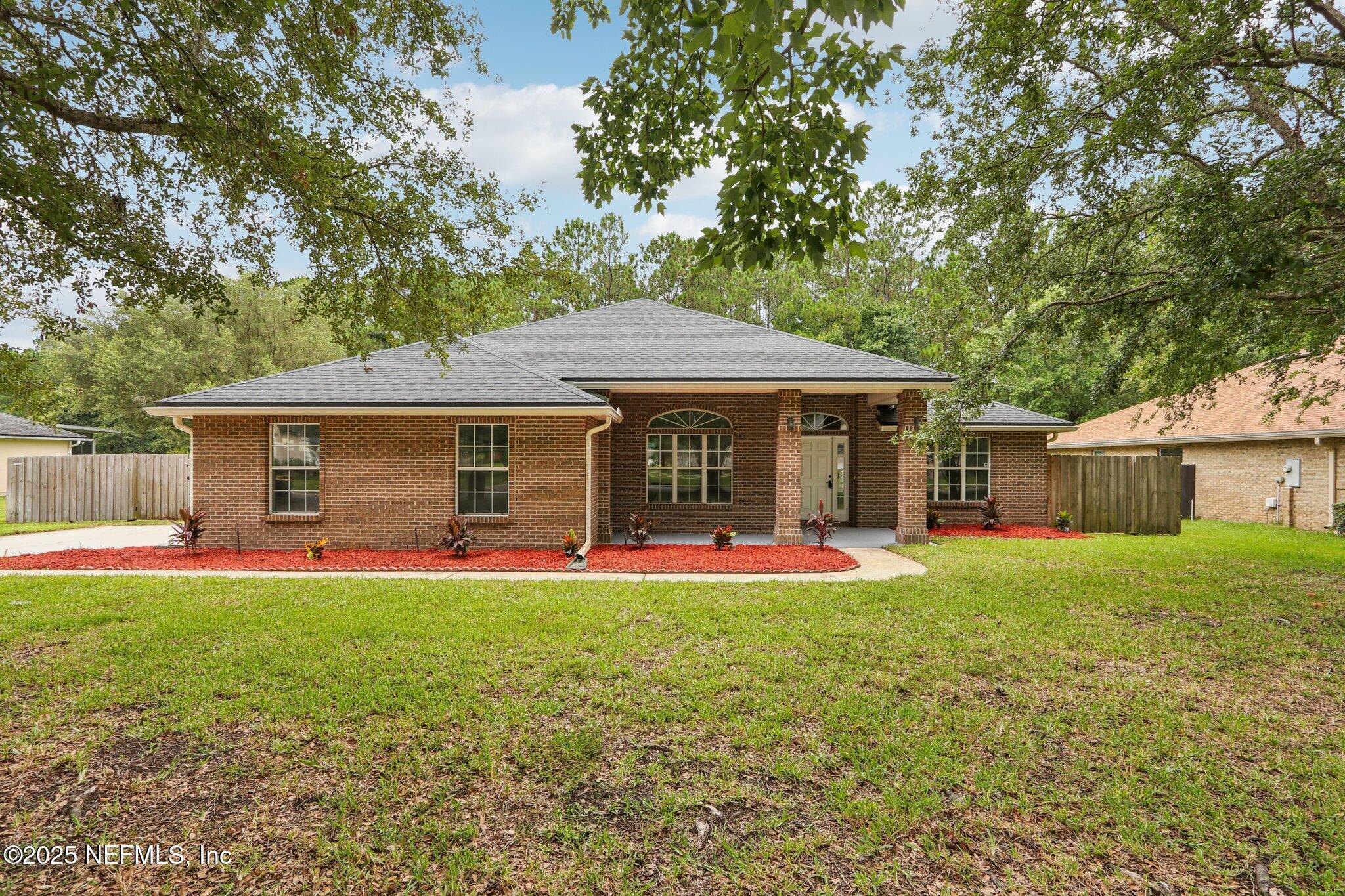 Property Photo:  706 Wellhouse Drive  FL 32220 
