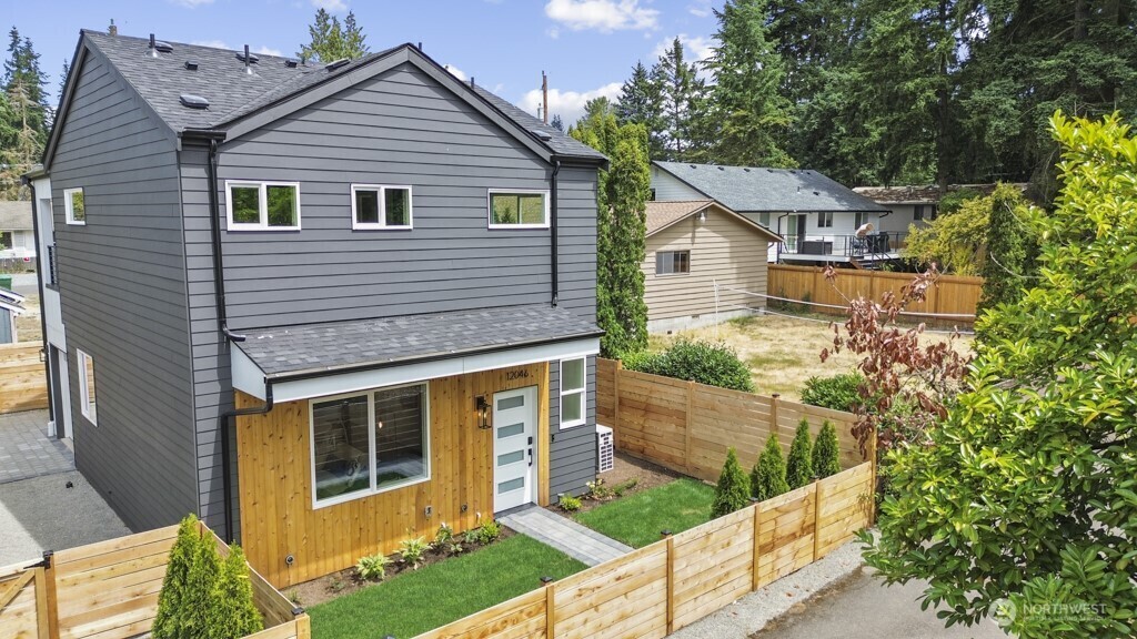 Property Photo: 12046 5th Avenue NE WA 98125