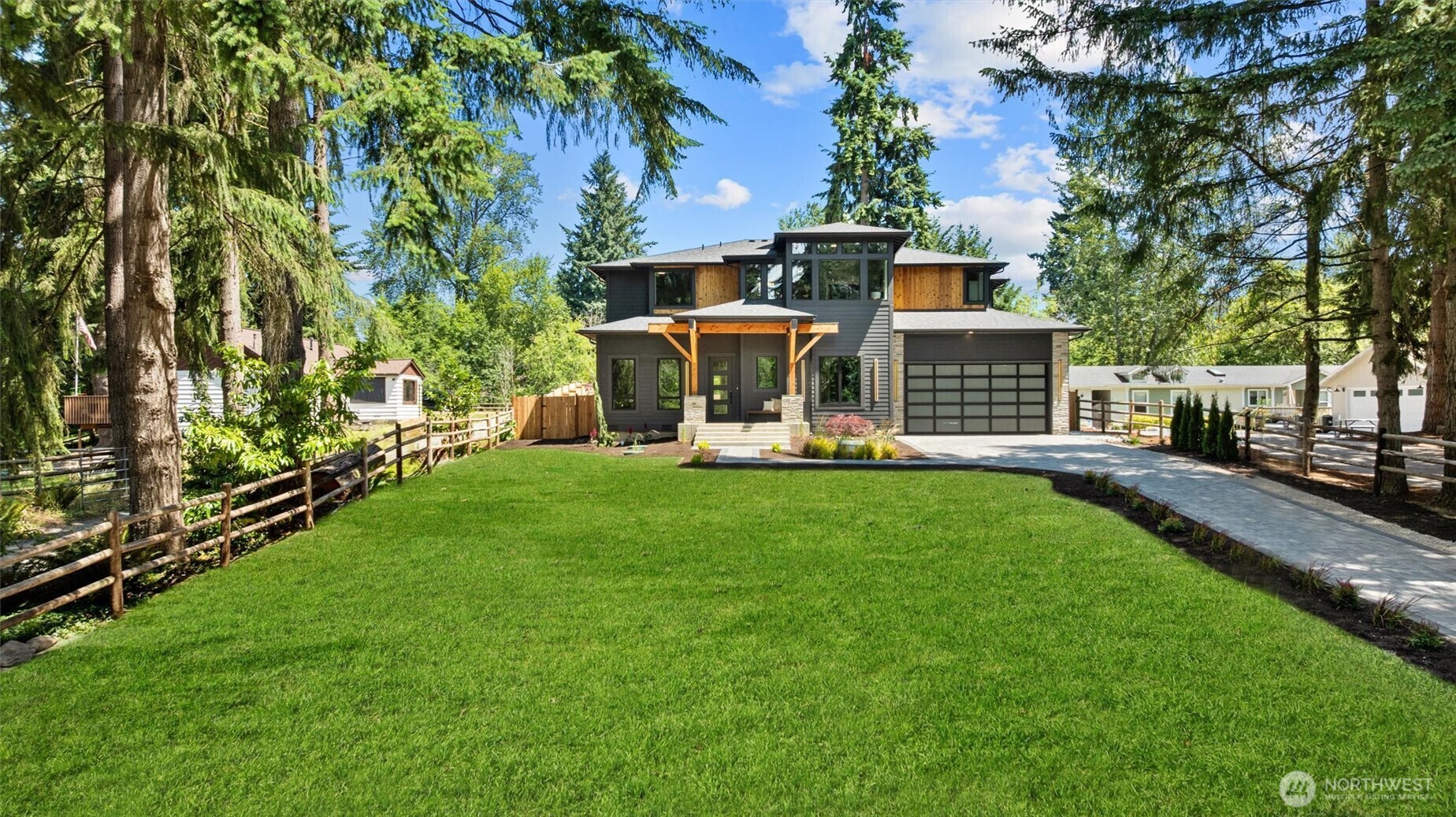 16429  Snohomish Avenue SE  Clearview WA 98296 photo