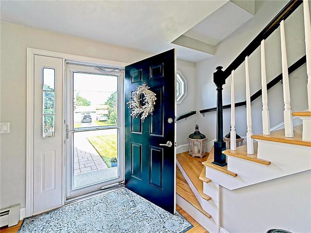 Property Photo:  15 Lilac Circle  RI 02920 