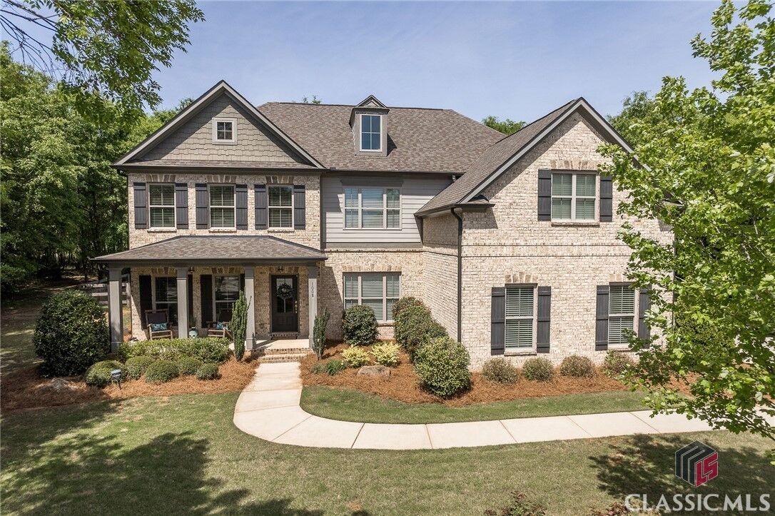 Property Photo: 1008 Pebble Creek Way GA 30677