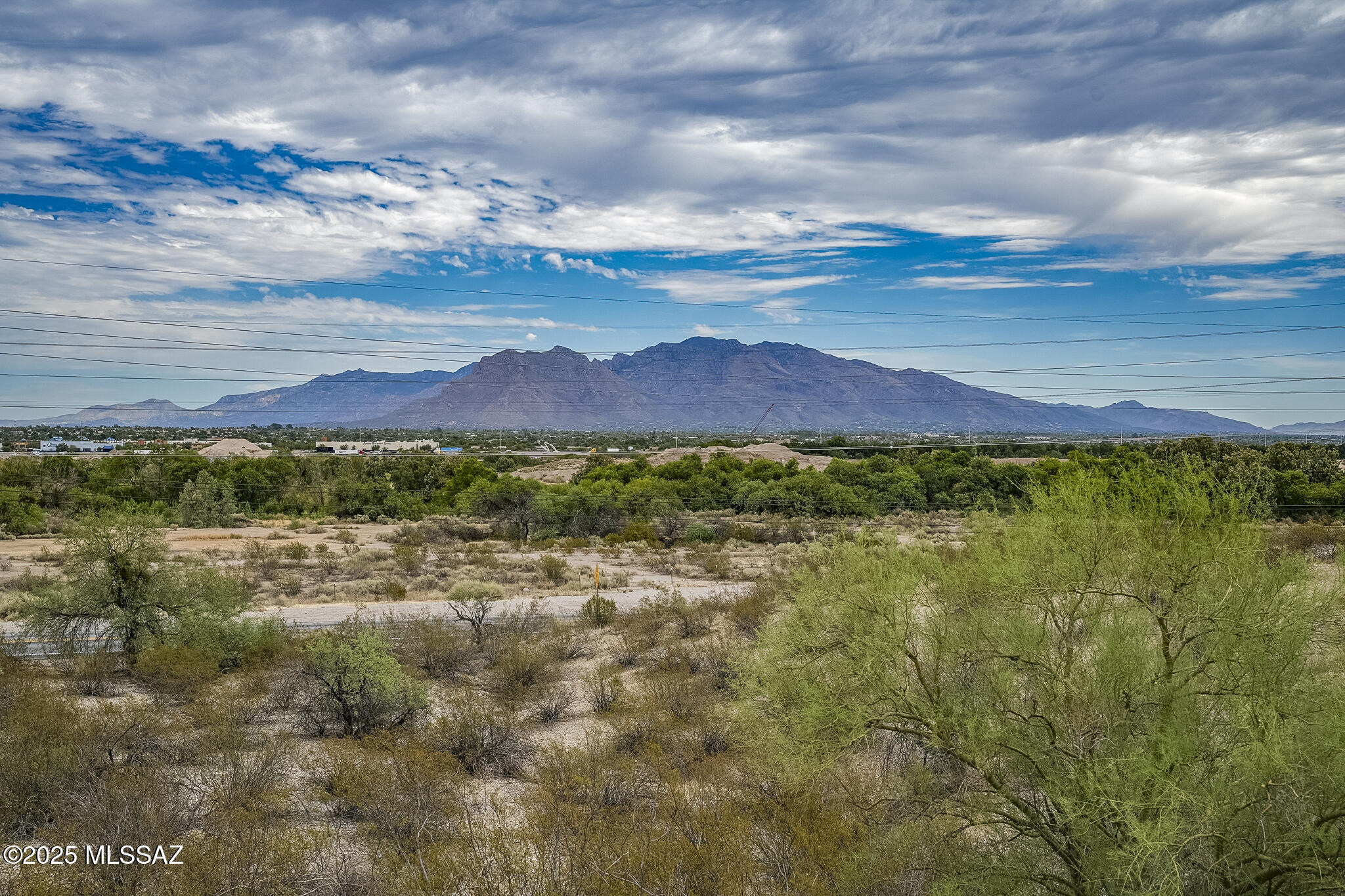 5735 N Silverbell Road  Tucson AZ 85743 photo