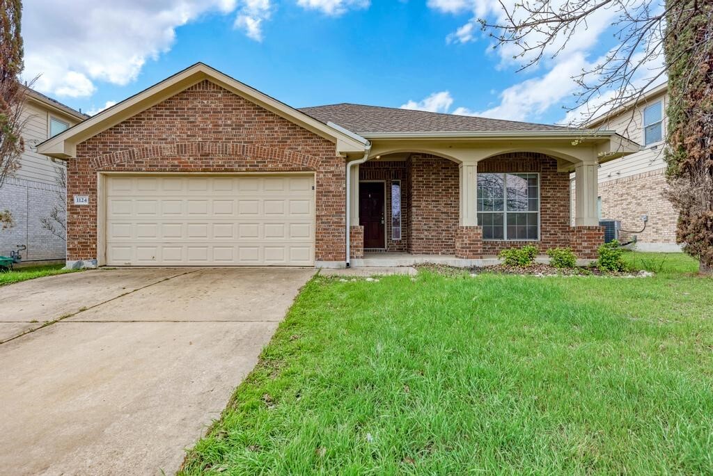 Property Photo: 1124 Alexandria Way TX 78665