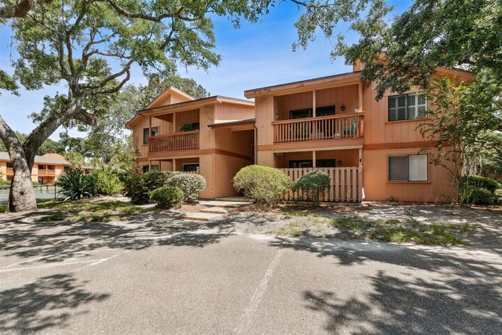 Property Photo:  2700 Mizell Avenue  FL 32034 