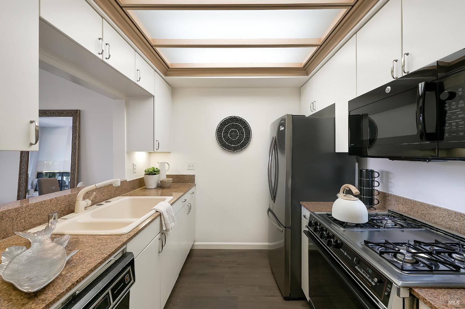 Property Photo: 400 Deer Valley Road 2B CA 94903