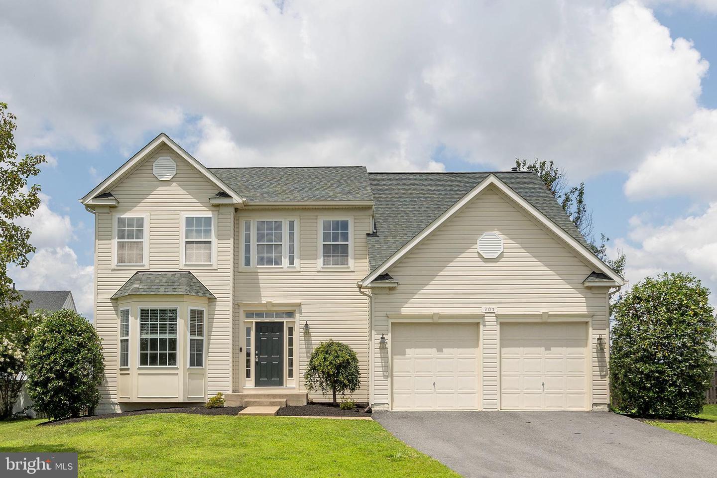 Property Photo:  305 Cheltenham Drive  VA 22655 