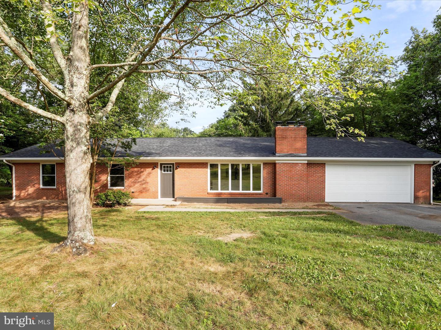Property Photo: 64 Sarah Ann Lane WV 25411