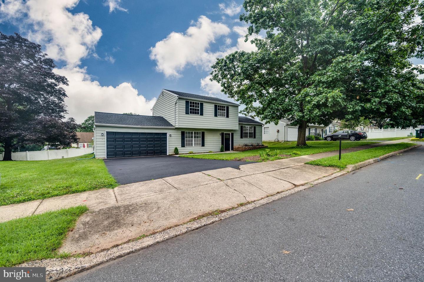 Property Photo: 615 Pomander Avenue PA 19606