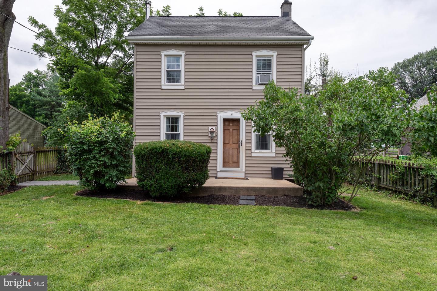 1211 Creek Road  Lititz PA 17543 photo