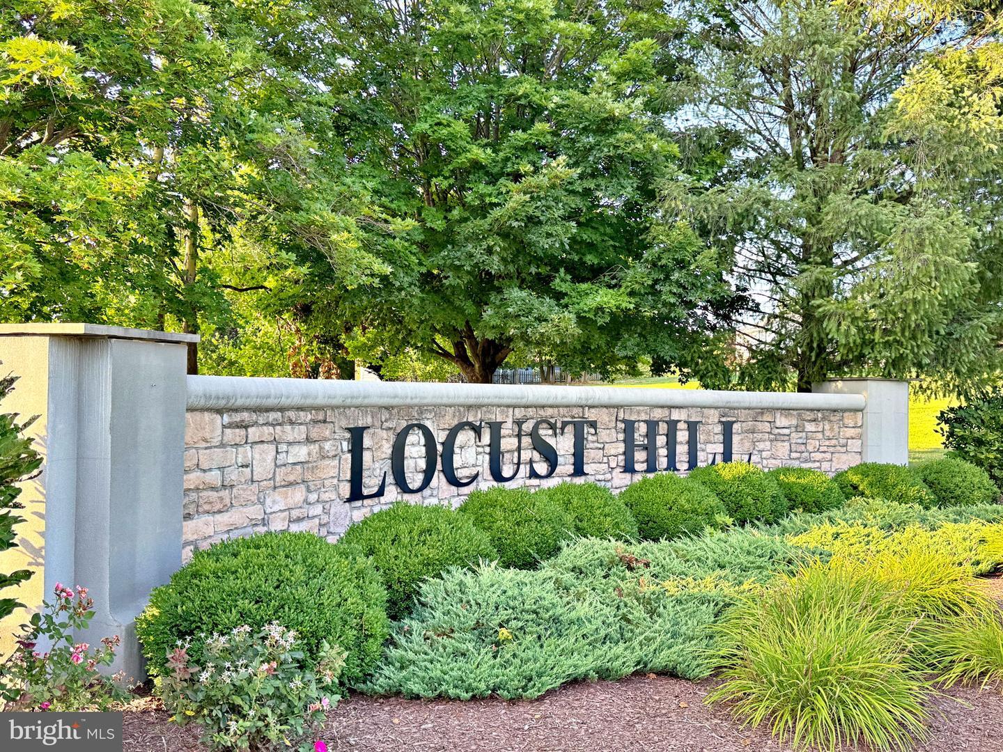 Property Photo: 830 Sawgrass Drive WV 25414