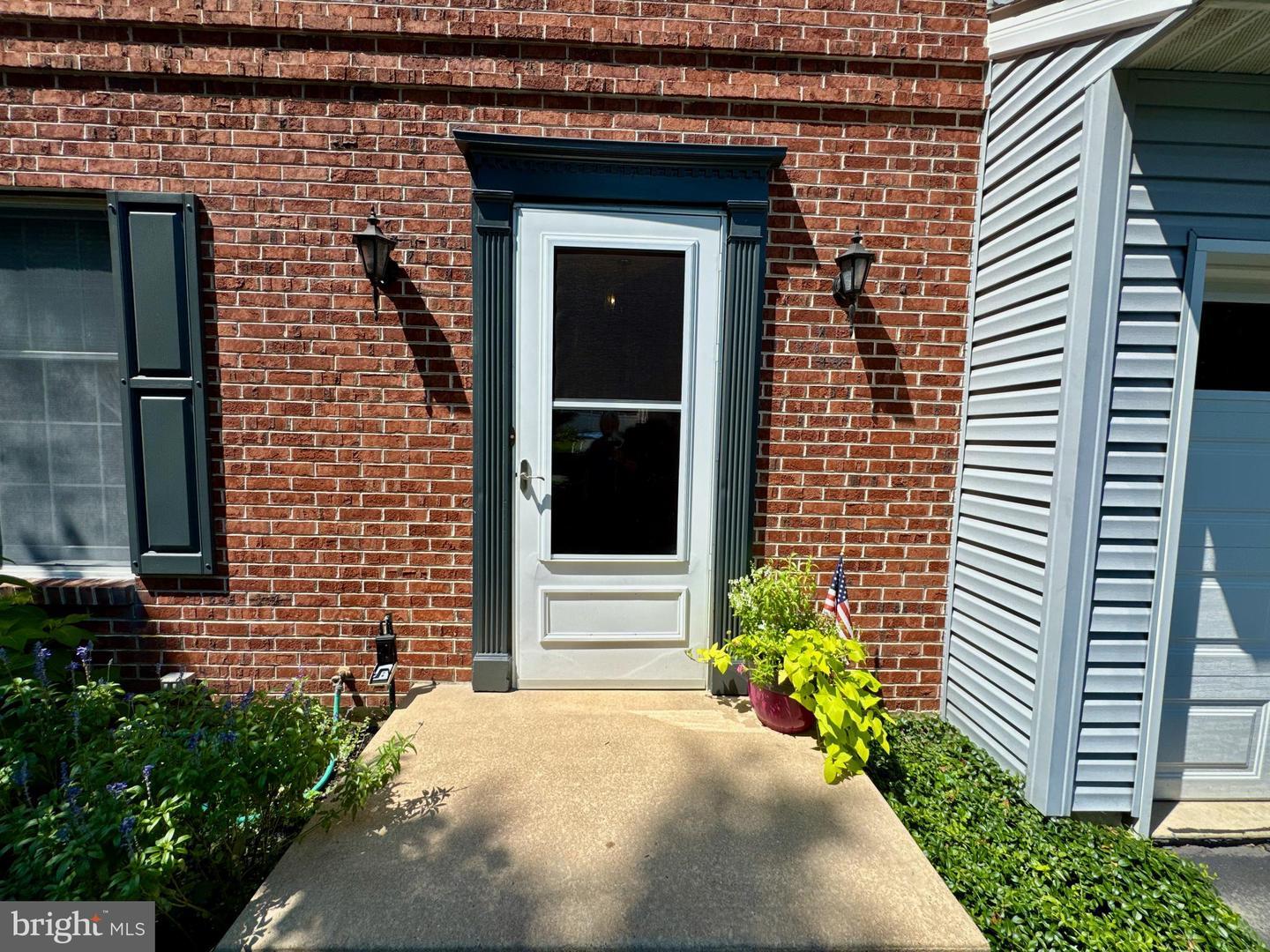 Property Photo: 4135 Camberlay Drive PA 17402