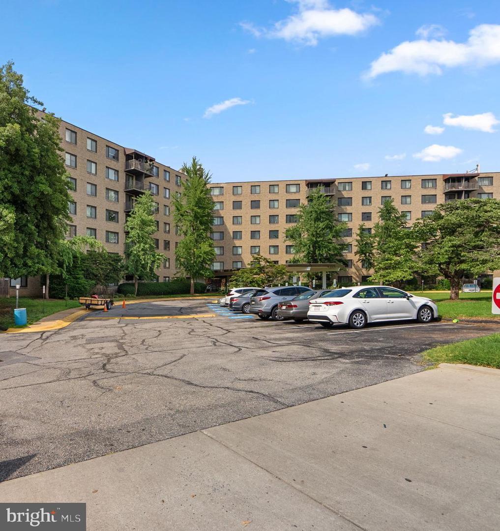 3450 Toledo Terrace 313  Hyattsville MD 20782 photo