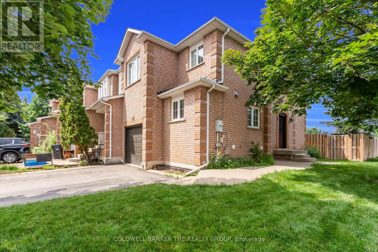 Property Photo: 1 Torada Court ON L7A 1H5