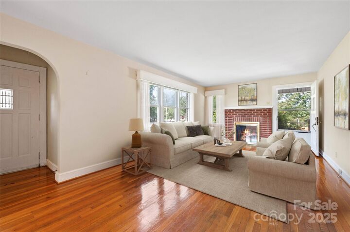 Property Photo: 888 Monte Vista Road NC 28715
