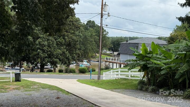 Property Photo: 805 Edgewater Drive NC 28012