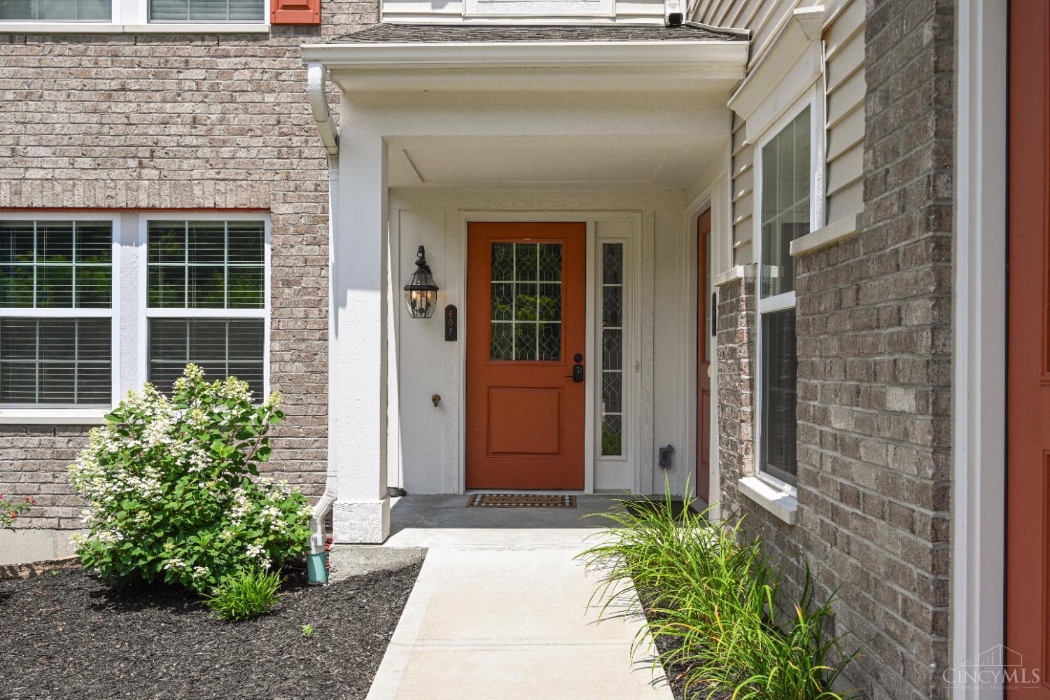 Property Photo: 607 River Ridge IN 47025