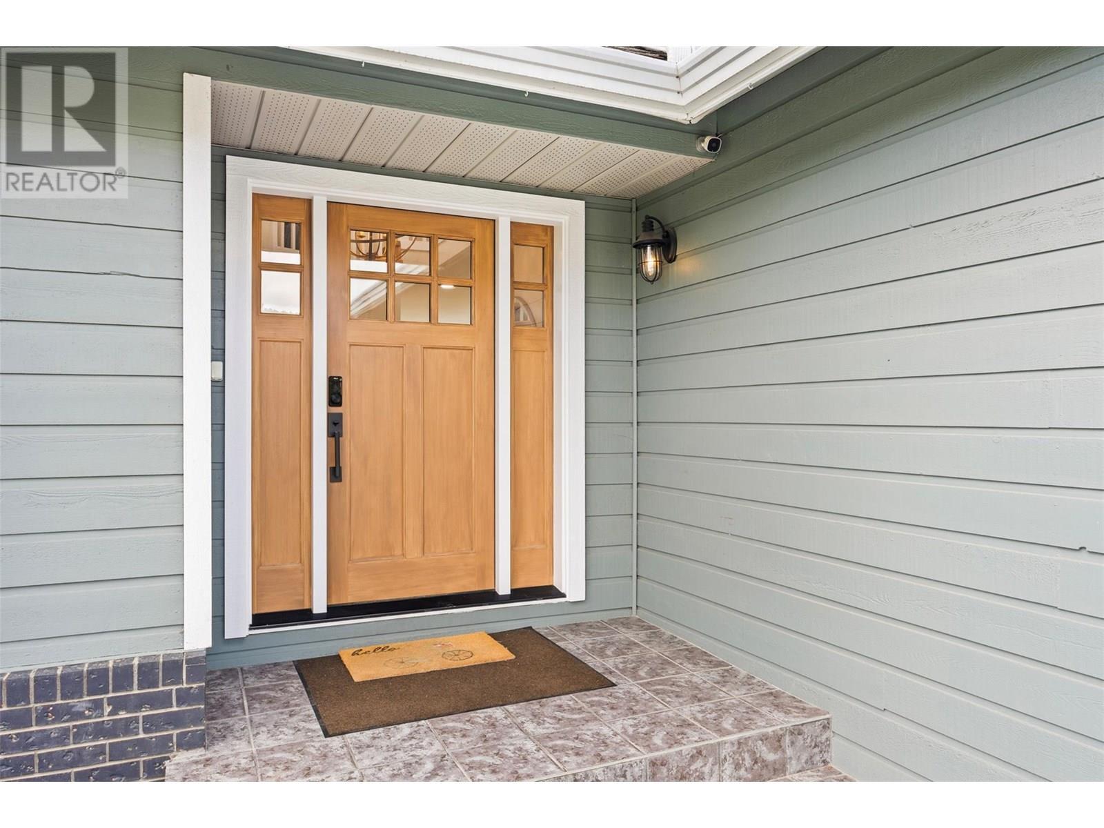 Property Photo:  2081 Glenmohr Drive  BC V1S 1N4 