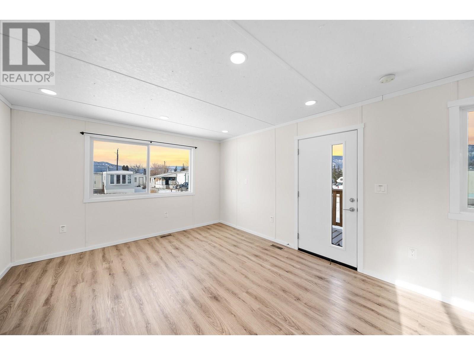 Photo de la propriété:  2776 Clapperton Avenue 96  BC V1K 1G5 