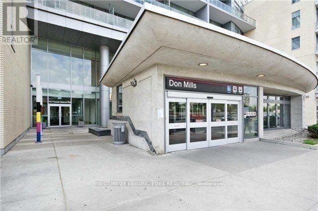 Property Photo: 70 Forest Manor Road 3109 ON M2J 0A9
