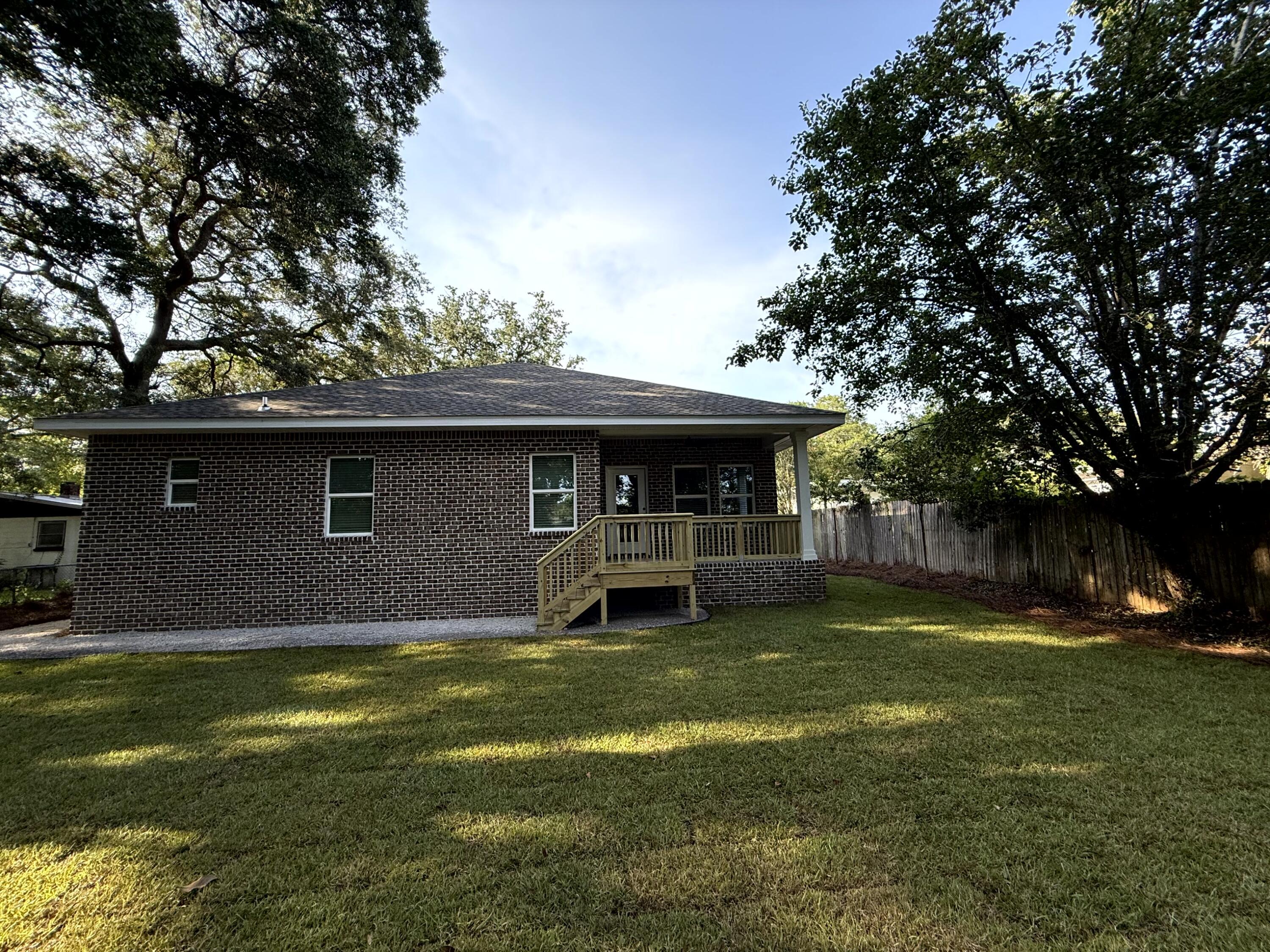 Property Photo: 363 Washington FL 32580