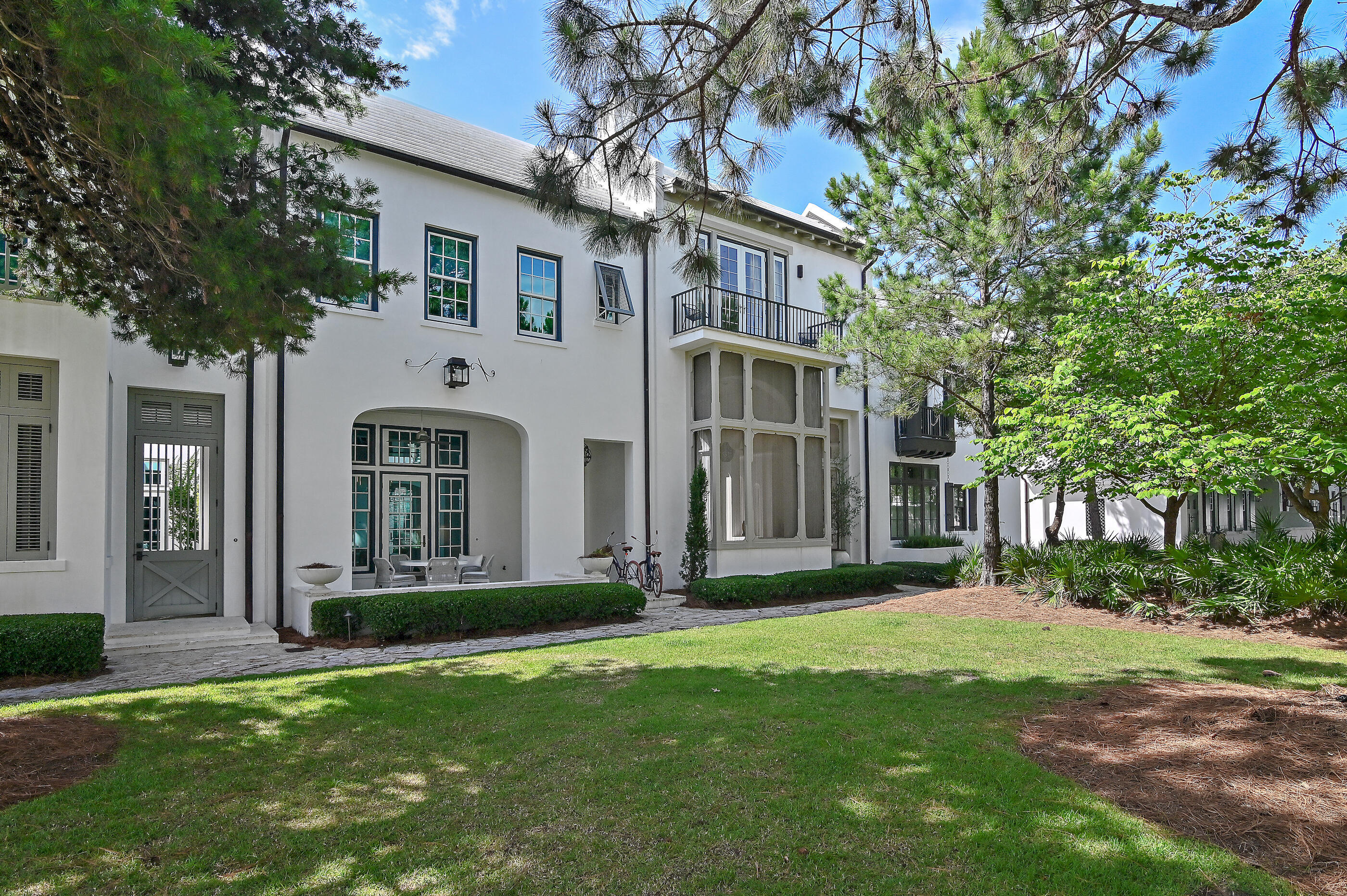 Property Photo: 37 Sugar Loaf Alley FL 32461