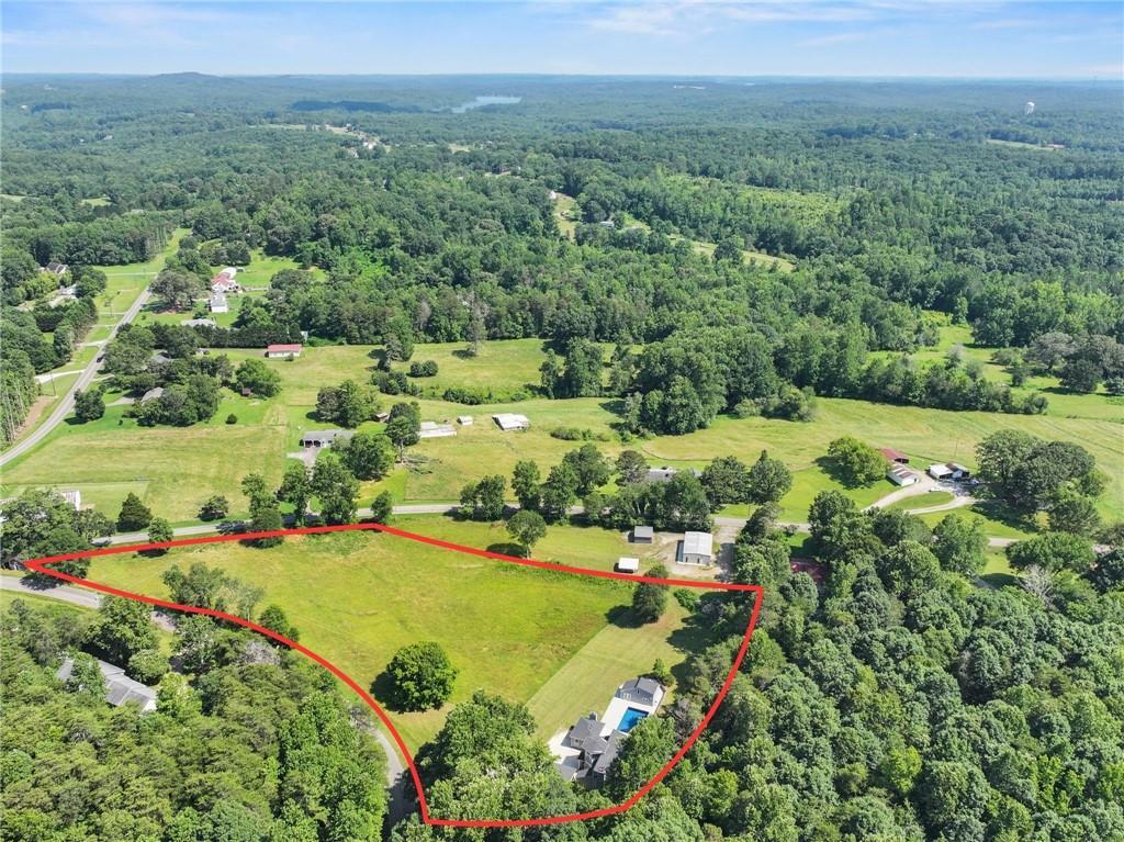 Property Photo: 6592 Rufus Bryant Road GA 30533