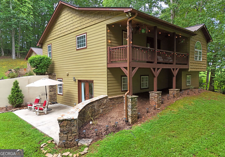 Property Photo:  1512 Smithfield Lane  GA 30582 