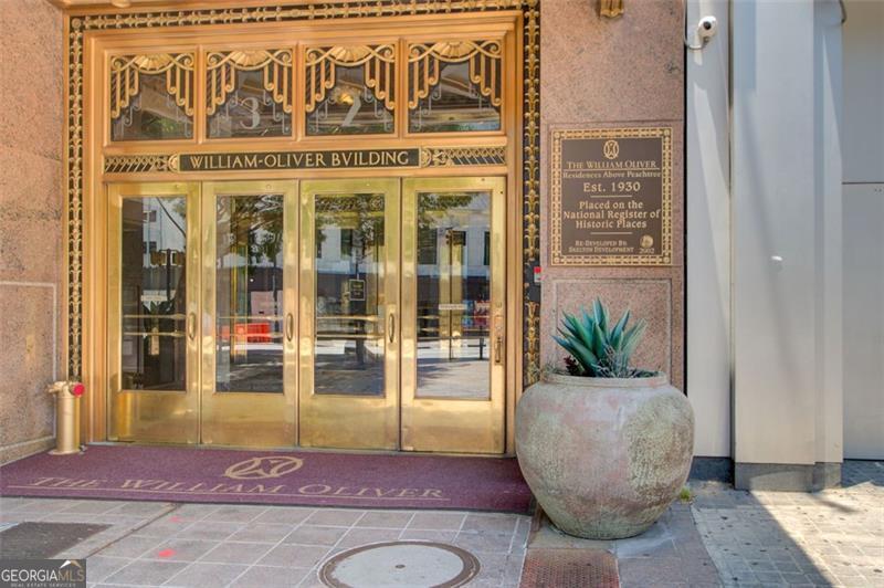 Property Photo: 32 Peachtree 1102 GA 30303