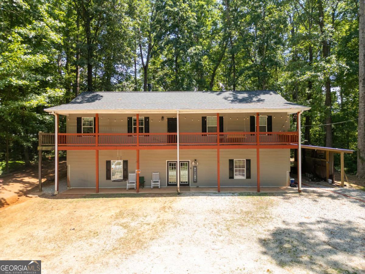 Property Photo:  185 Hillshore Court  GA 30553 