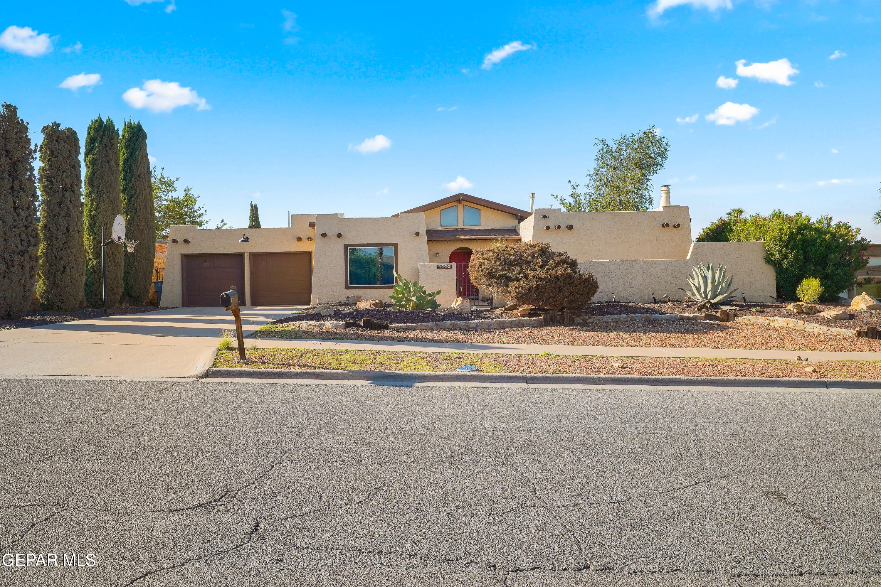 6604 Camino Fuente Drive  El Paso TX 79912 photo