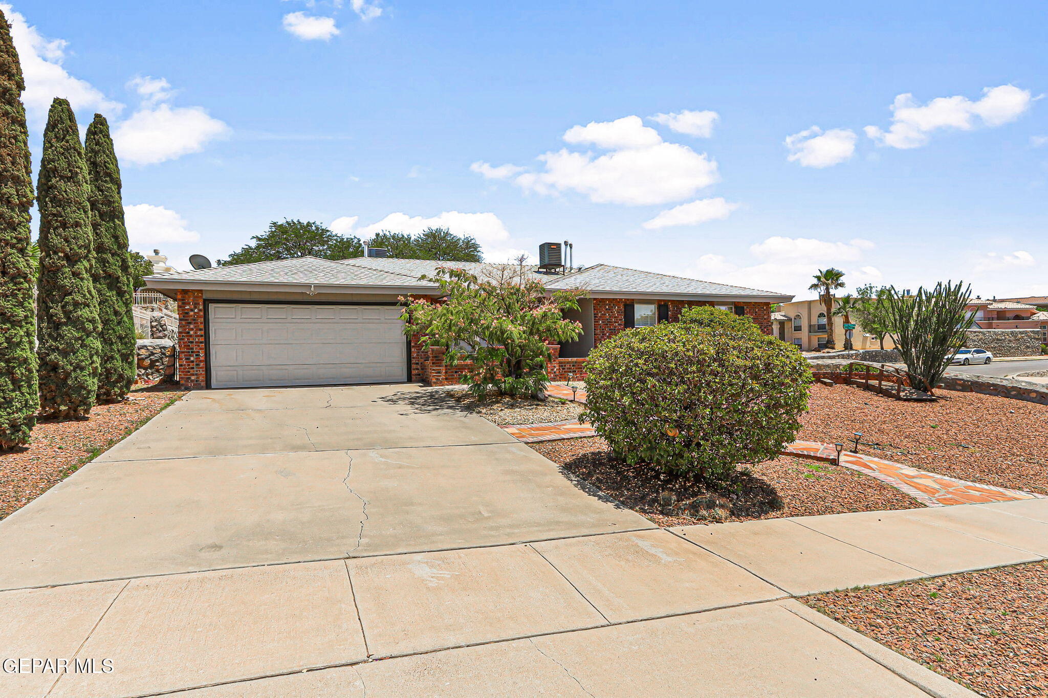 Property Photo:  1400 Maple Ridge Way  TX 79912 