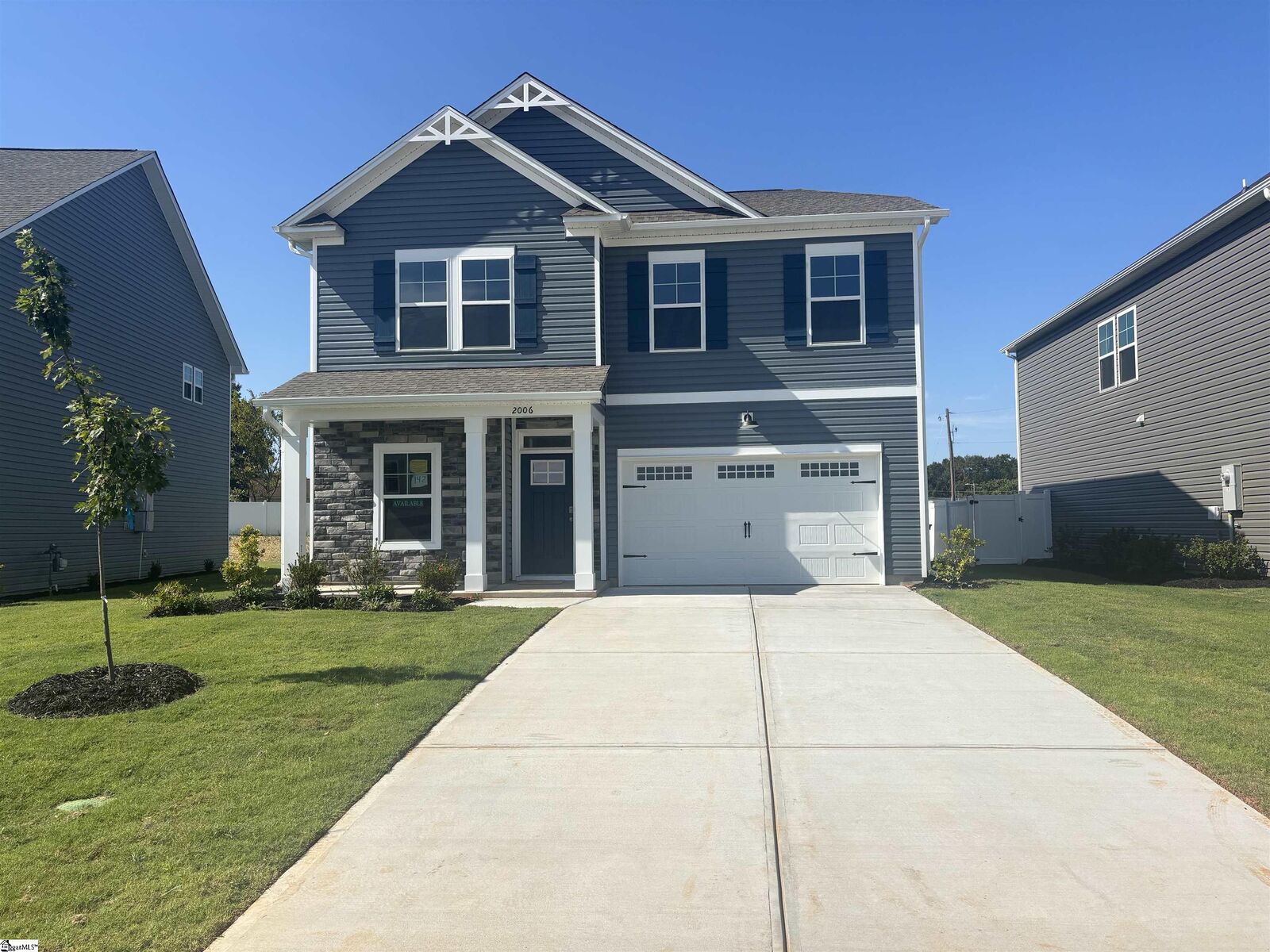 Property Photo: 2006 Halton Oaks Drive SC 29303