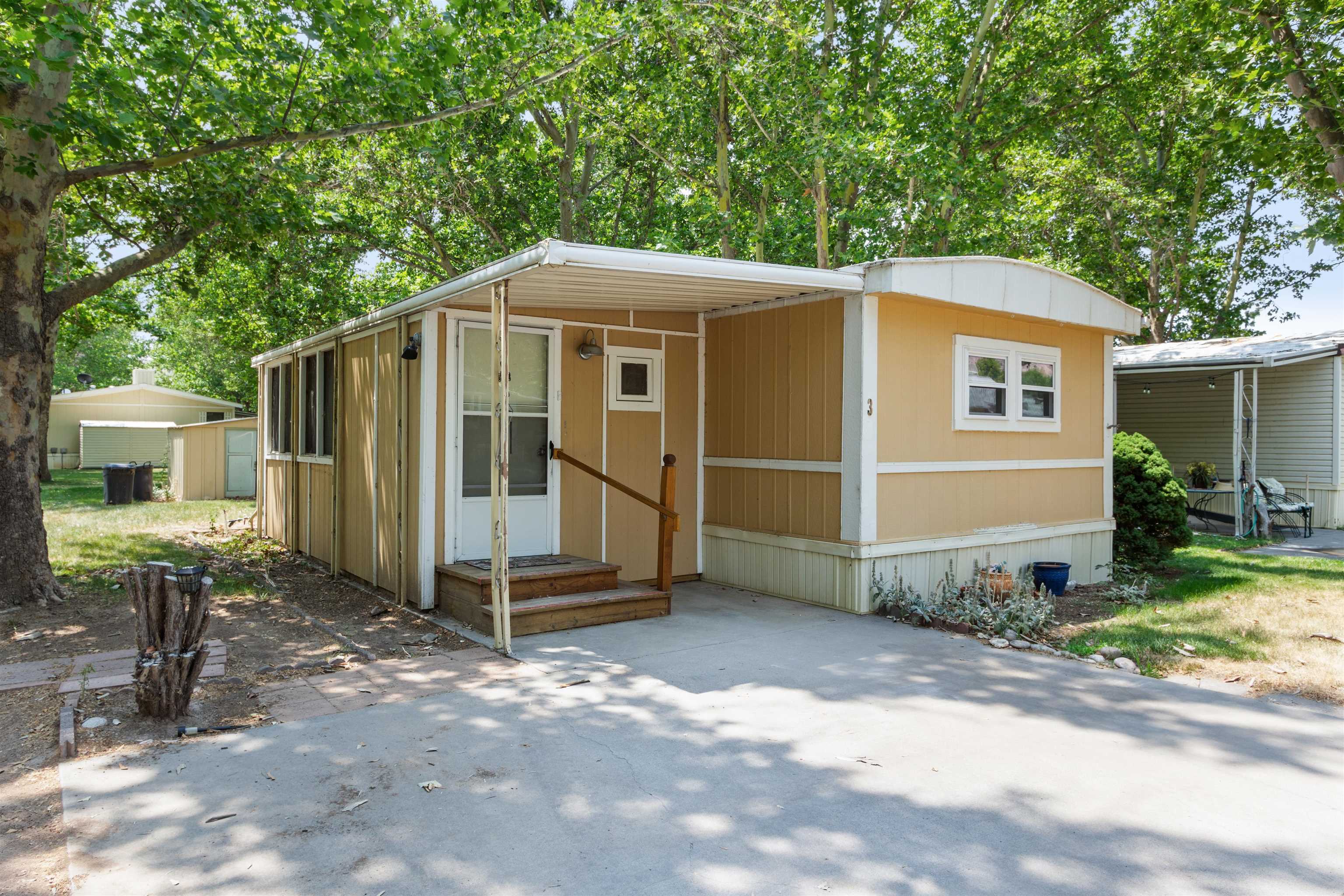 Property Photo: 3781 Granada Drive 3 CO 81526