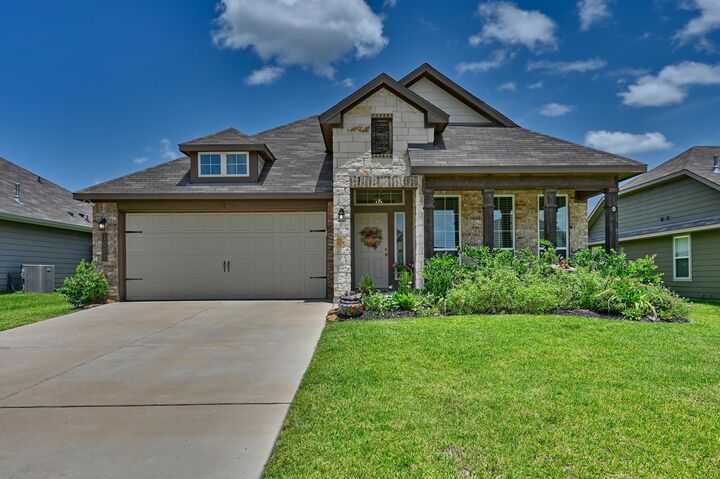 Property Photo:  1009 Old Vine  TX 77833 