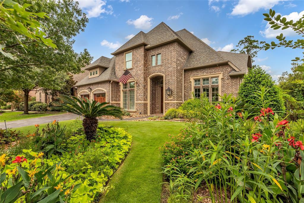Property Photo: 98 E Cove View Trail TX 77389