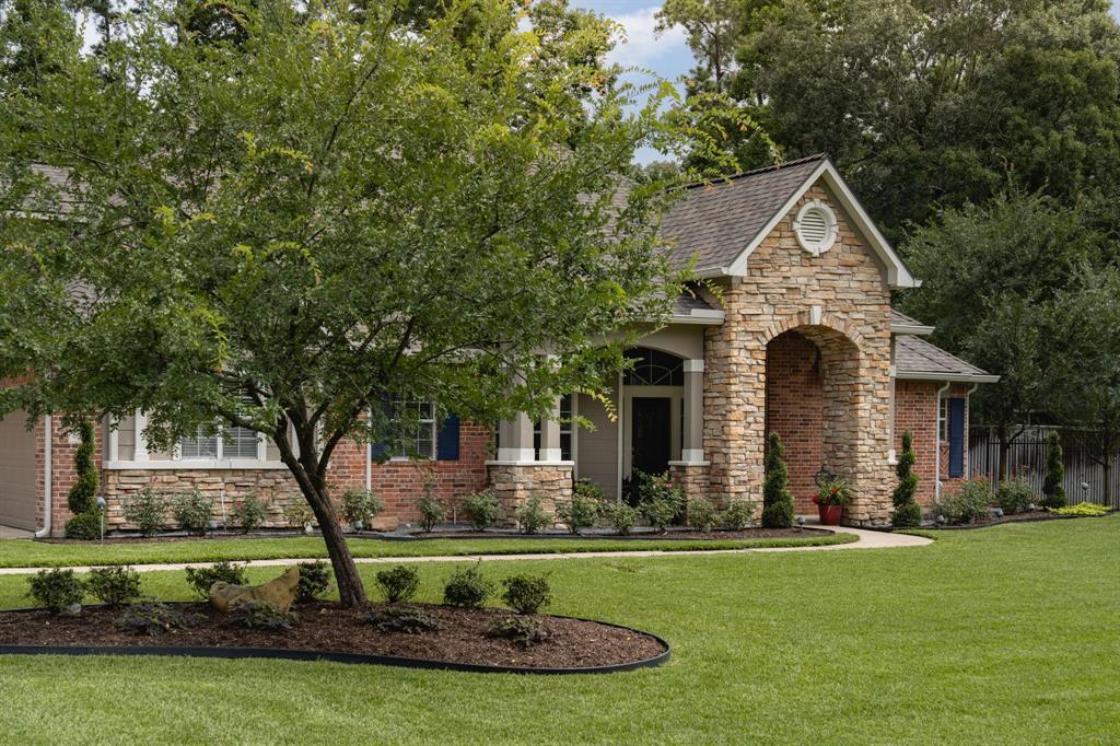 Property Photo:  8977 Willow Springs Lane  TX 77302 
