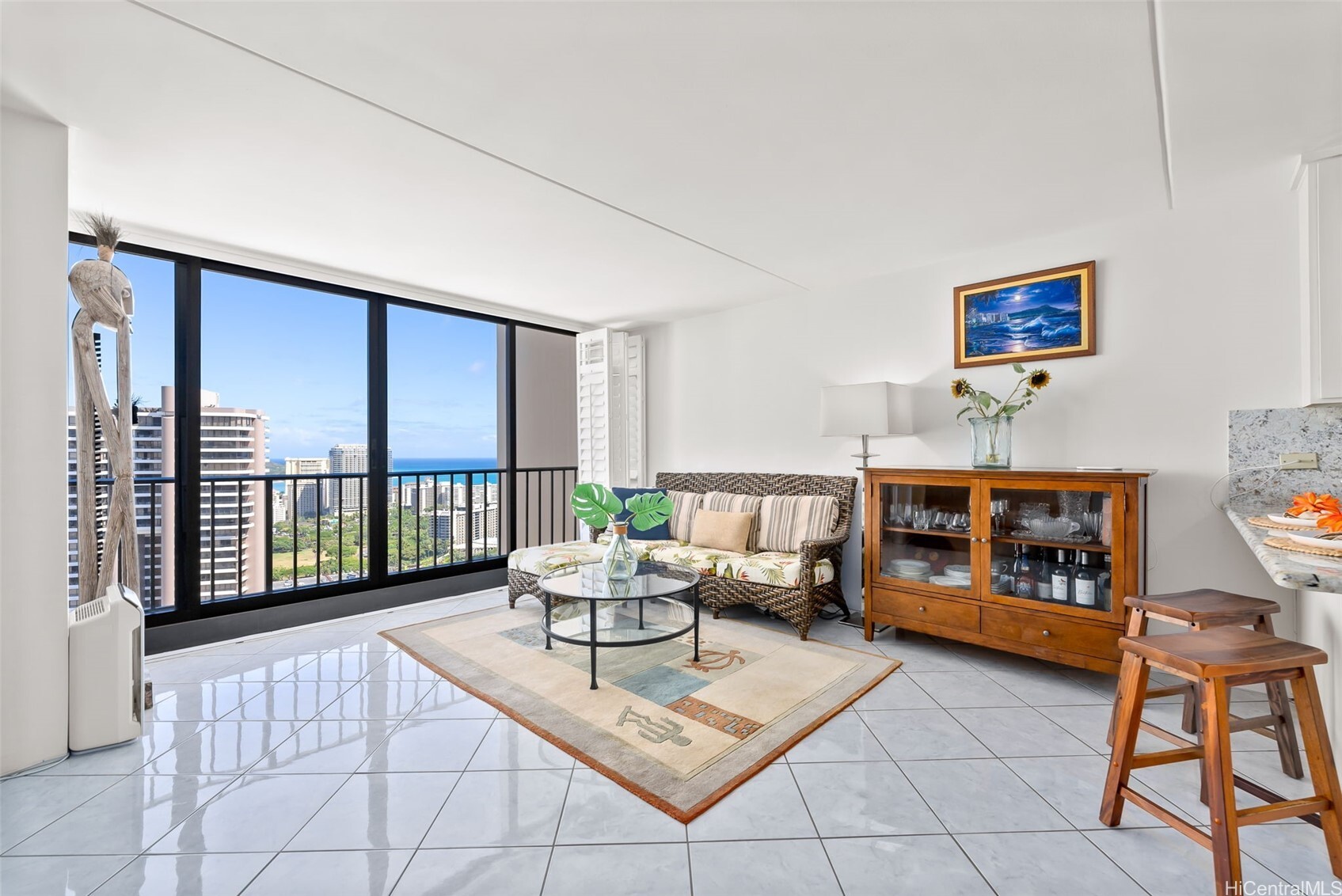 411 Hobron Lane 3801  Honolulu HI 96815 photo